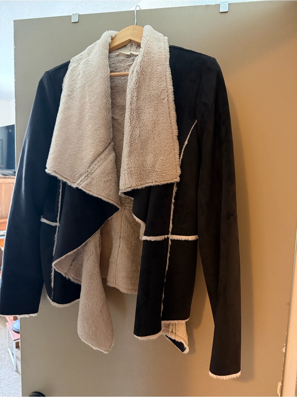 lovestitch Black Jacket with Cream Sherpa Lining